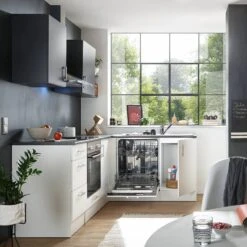 Cuisine D’angle Korkee I 13 Cuisine D’angle Korkee I -ELO Soldes Boutique 1000201021 200218 06210800018 MOOD DETAILS P000000001000201021 mood