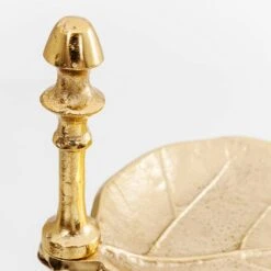 Présentoir à Gâteaux Leaf Gold 6 Présentoir à Gâteaux Leaf Gold -ELO Soldes Boutique 1000277537 210707 09470200077 DETAILS P000000001000277537