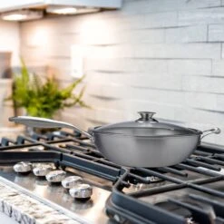 Wok En Acier Avec Couvercle En Verre -ELO Soldes Boutique 99b510127872482fbdfd620d13a3e4fa