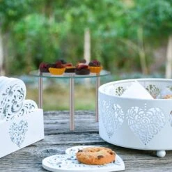 3x Plateaux-à-gâteaux 10 3x Plateaux-à-gâteaux -ELO Soldes Boutique ba3ddc6e1ba947e6a668b3b6ece9e907