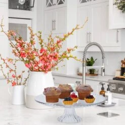 Plat à Gâteau En Verre Sur Pied -ELO Soldes Boutique bf3f64f3d5014d6fac63bbbf4ffd43cd