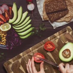 Planche à Découper Bois D’acacia Massif 11 Planche à Découper Bois D’acacia Massif -ELO Soldes Boutique e4ab087c3fca456284e80859b798b490